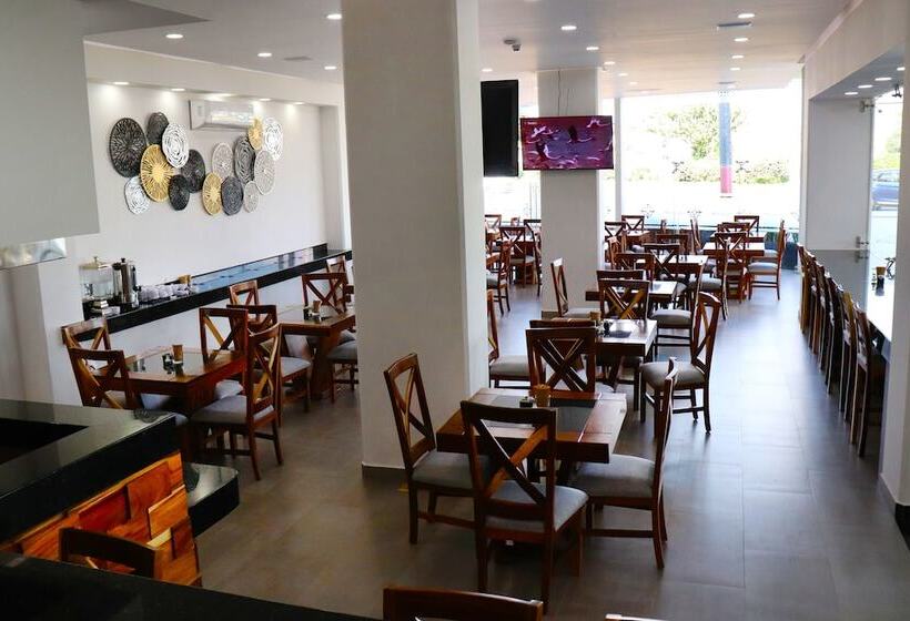 فندق Bugari Aeropuerto Guadalajara