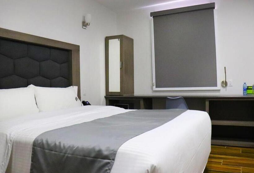 فندق Bugari Aeropuerto Guadalajara