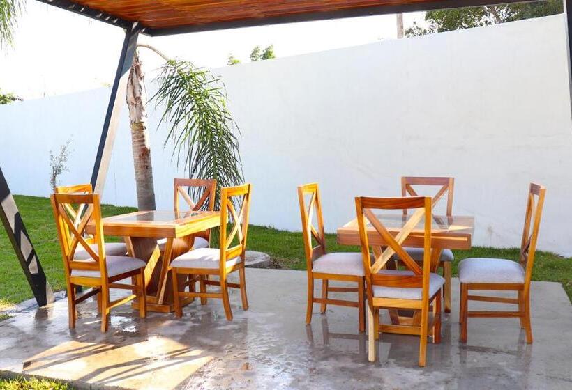 فندق Bugari Aeropuerto Guadalajara