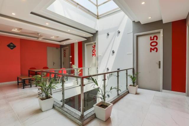 酒店 Silver Star Inn Medanta