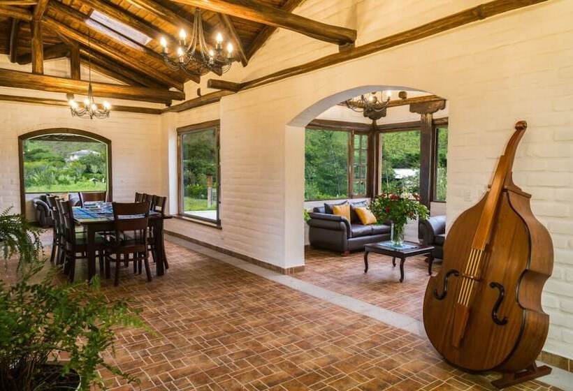 호텔 En Casa De Luis