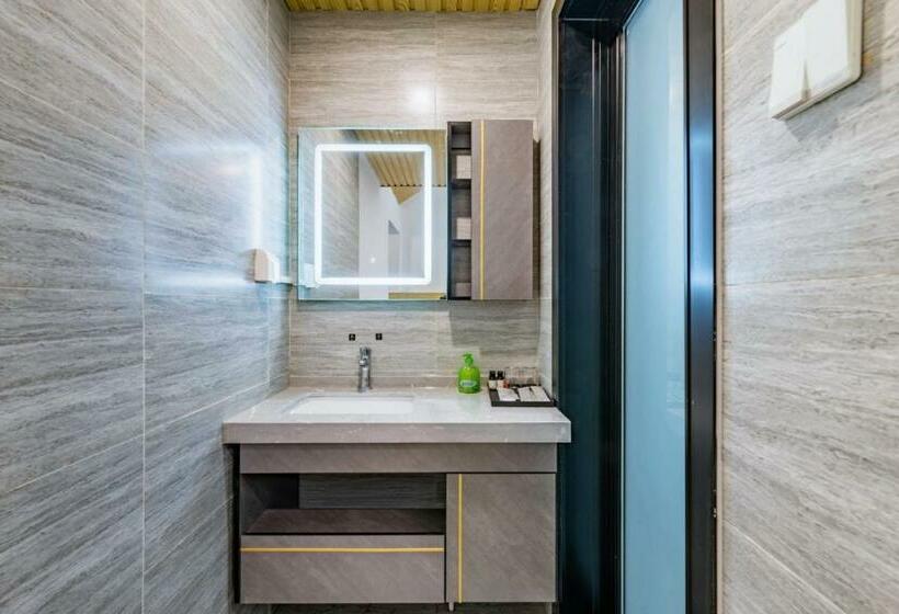 ホテル Floral  Shanshan Renjia Taishan Red