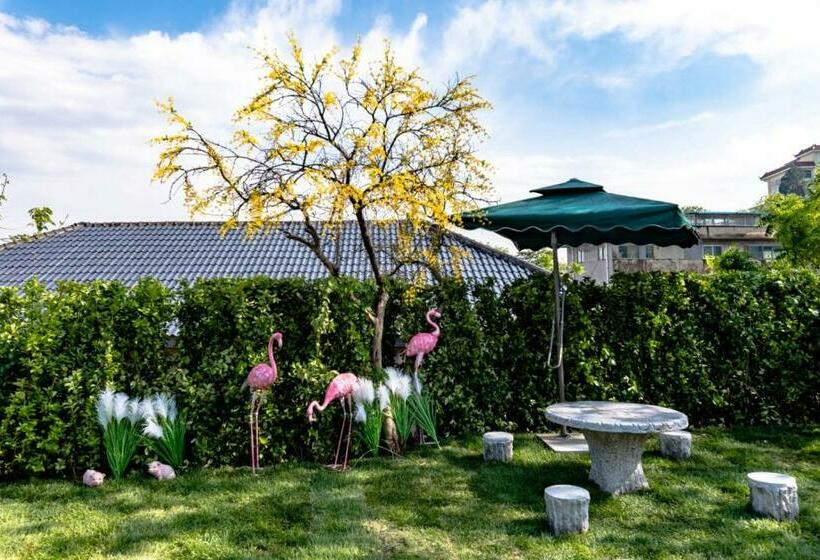 ホテル Floral  Shanshan Renjia Taishan Red