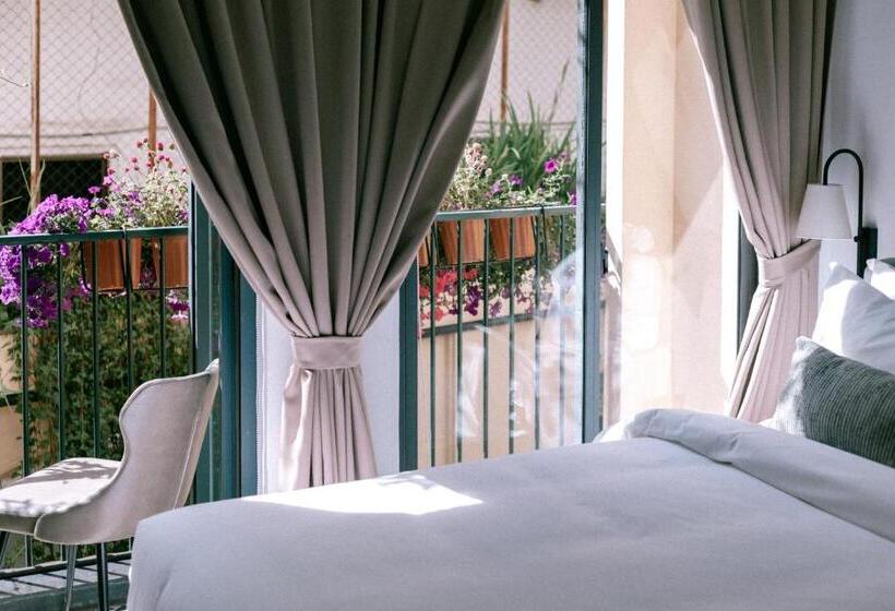 בית מלון כפרי La. Chronique