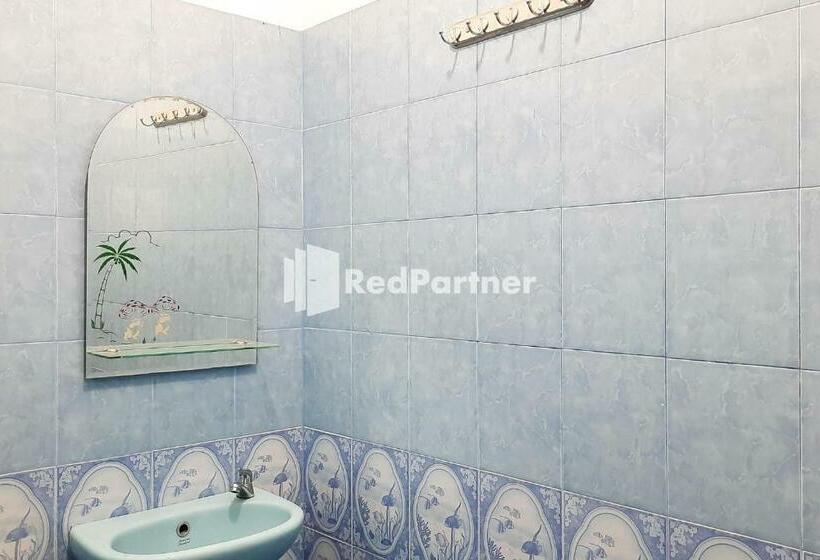 ホテル Roemah Proklamasi Syariah Mitra Reddoorz