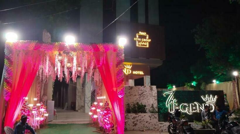 בית מלון כפרי The Legend