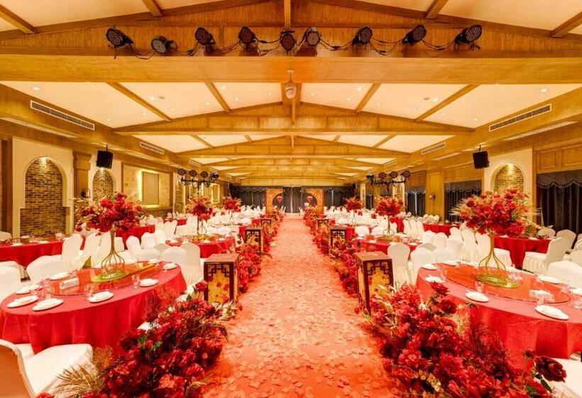 Urba Hotel Guangyuan Shurun Branch