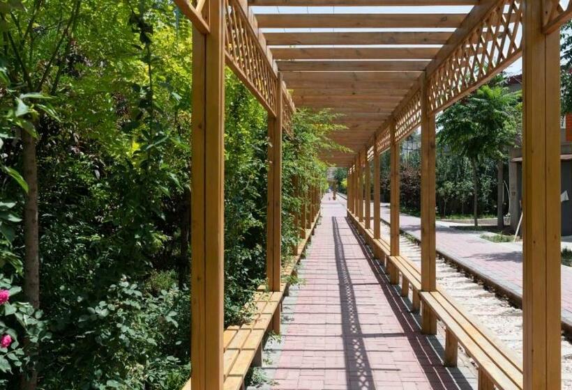 Urba Hotel Shahe Kerry Business