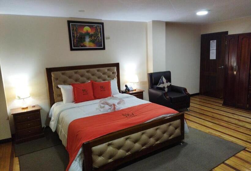 فندق Velanez Suite Riobamba