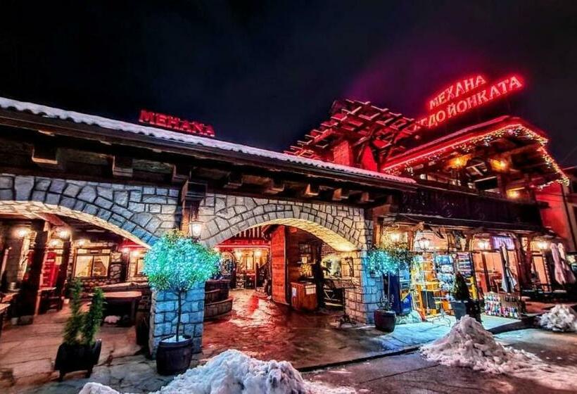 ペンション Honey House