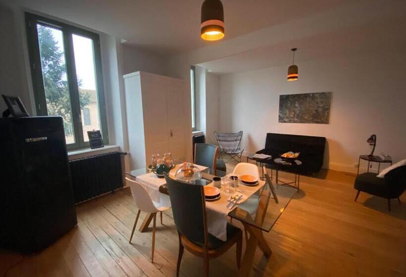 بنسيون My Boutique Guesthouse   Fabulous Suites 10 Min A7