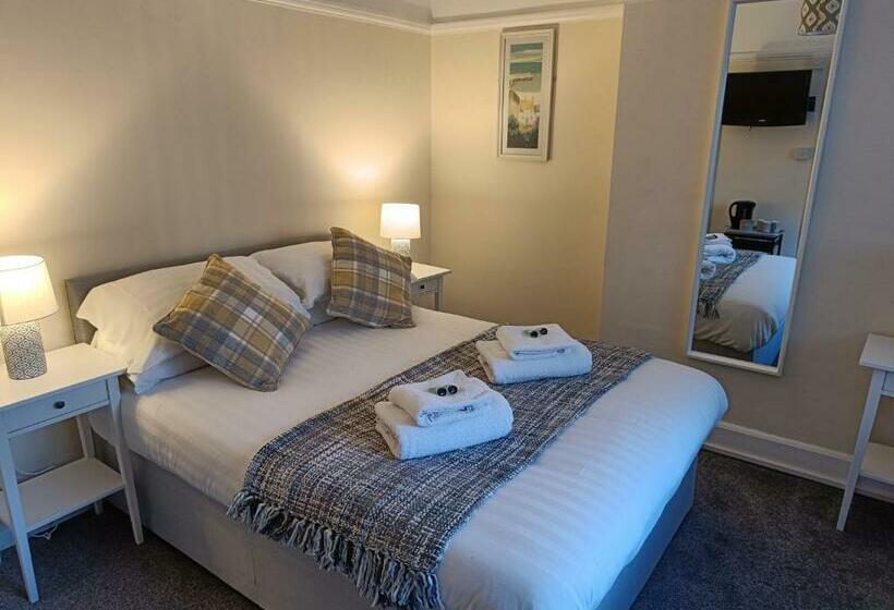 פנסיון The Ship Inn Folkestone