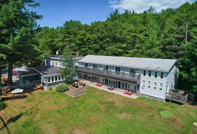 渡假胜地  3 Pines Lodge Muskoka