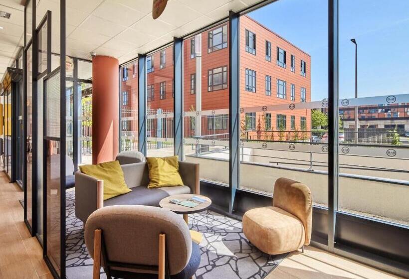 B&b Hotel Argenteuil