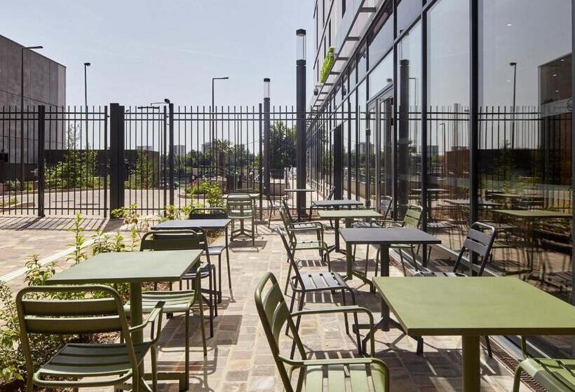 B&b Hotel Argenteuil