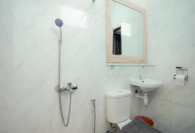 El Ora Hotel & Eatery Labuan Bajo