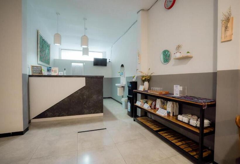 El Ora Hotel & Eatery Labuan Bajo