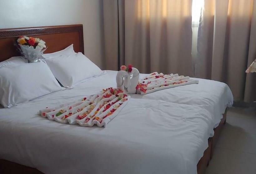 فندق Hôtel Zahrat Souss  Inezgane