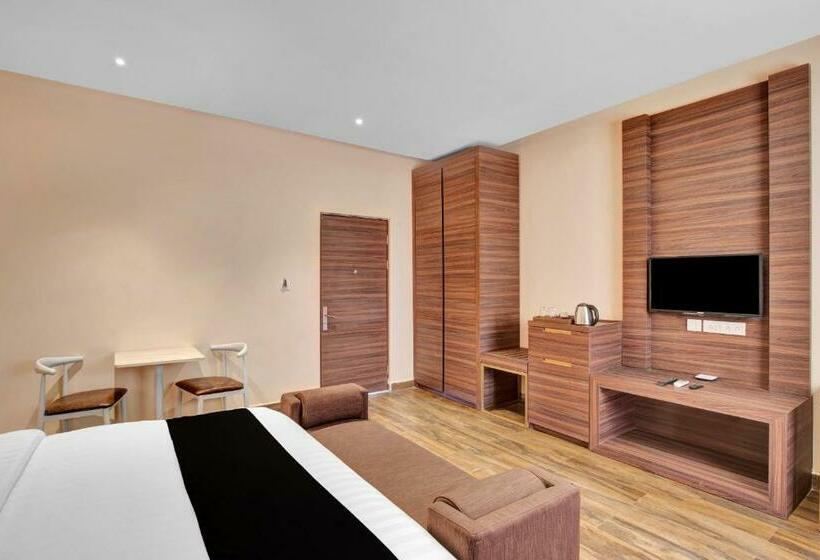 Отель Oyo 82442 The Galaxy Resorts