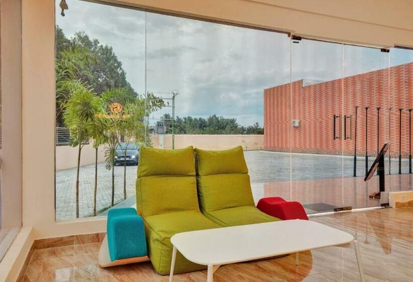 Отель Oyo 82442 The Galaxy Resorts