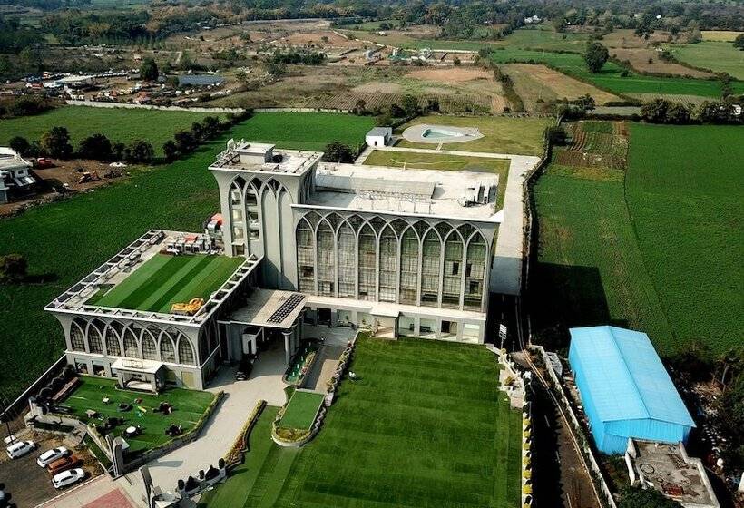 فندق Royal Orbit