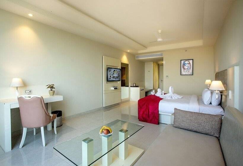 فندق Royal Orbit