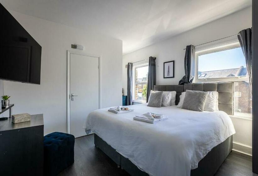 펜션 The Finsbury Guesthouse