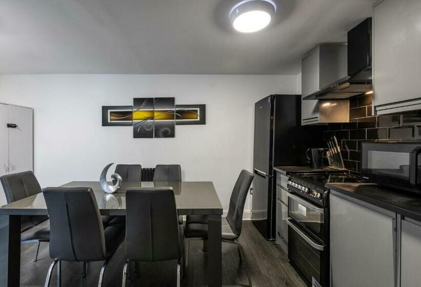 펜션 The Finsbury Guesthouse