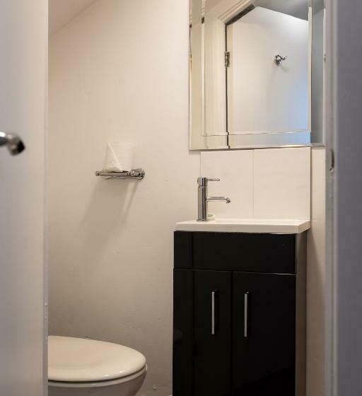 펜션 The Finsbury Guesthouse