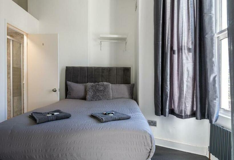 Пансион The Finsbury Guesthouse