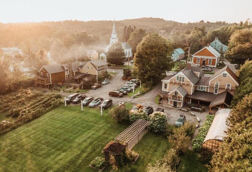 فندق صغير The Village Inn