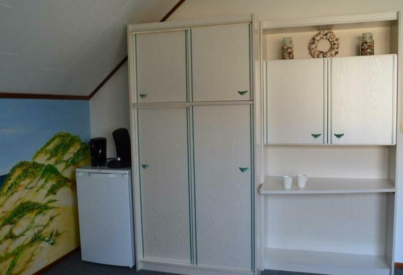 住宿加早餐  De Strandkamer