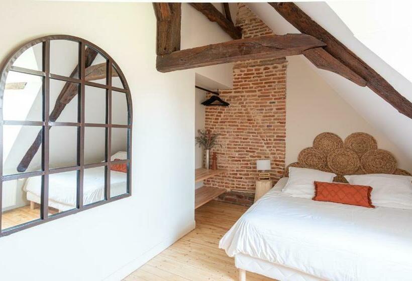 ベッドアンドブレックファースト Le Manoir Des Falaises Chambres D Hôtes