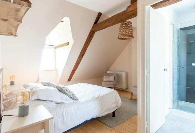 ベッドアンドブレックファースト Le Manoir Des Falaises Chambres D Hôtes