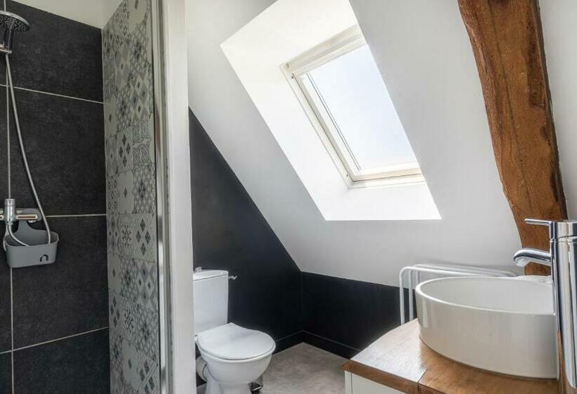 ベッドアンドブレックファースト Le Manoir Des Falaises Chambres D Hôtes