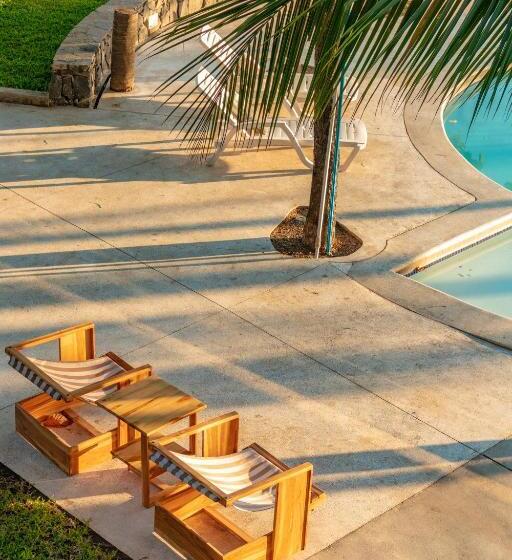 Fishermans Resort Life