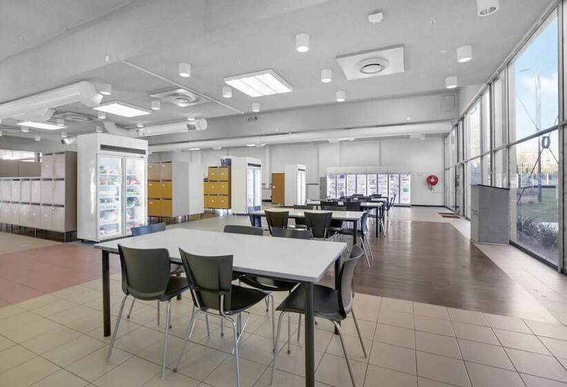 酒店 Canberra Accommodation Centre