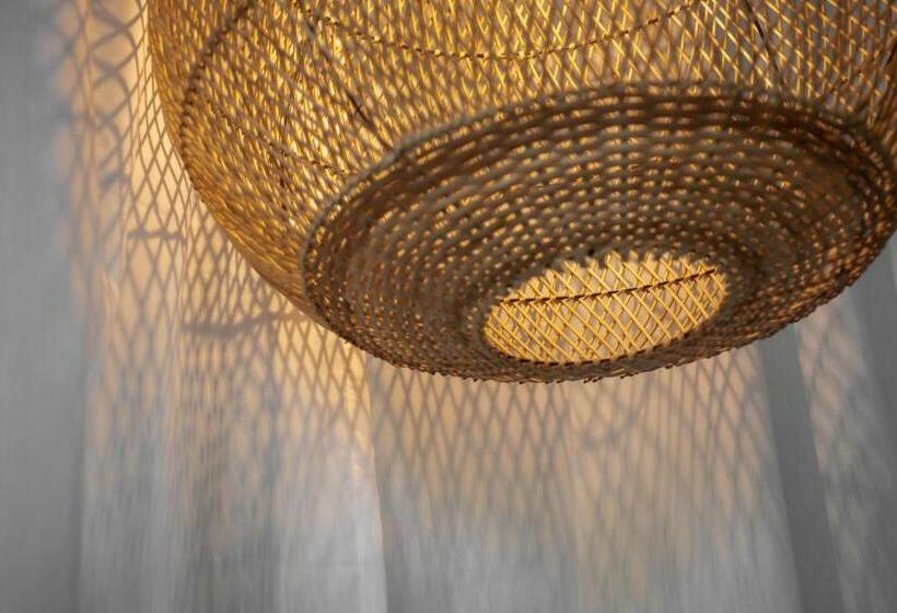 فندق Ecole Olargues   Chambres & Restaurant   Teritoria