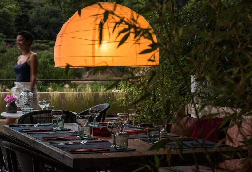 فندق Ecole Olargues   Chambres & Restaurant   Teritoria