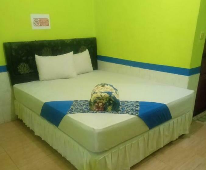 هتل Indah Grogot Syariah Mitra Reddoorz