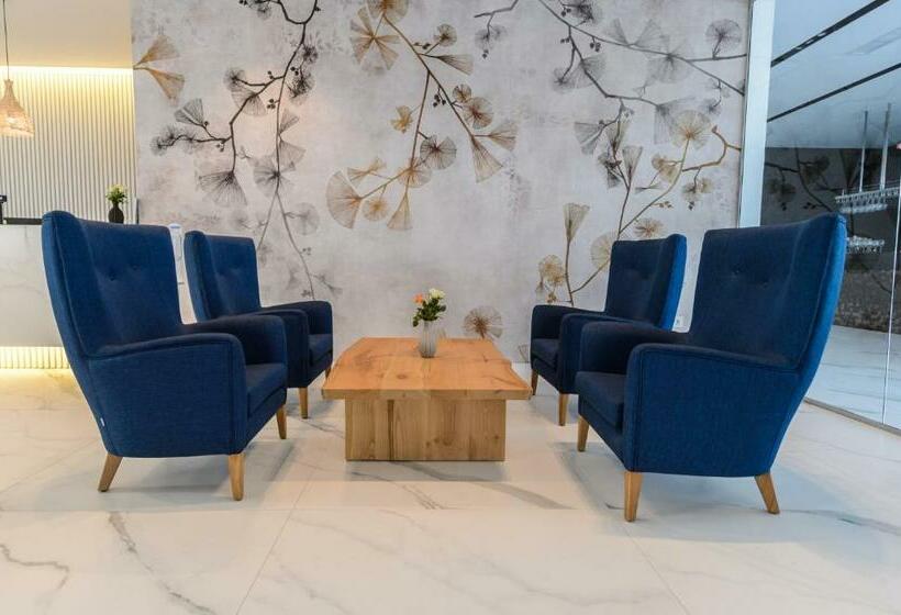 בית מלון כפרי Mirage Beach Spa