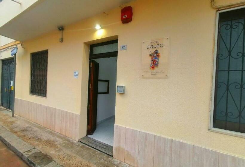 酒店 Soleo