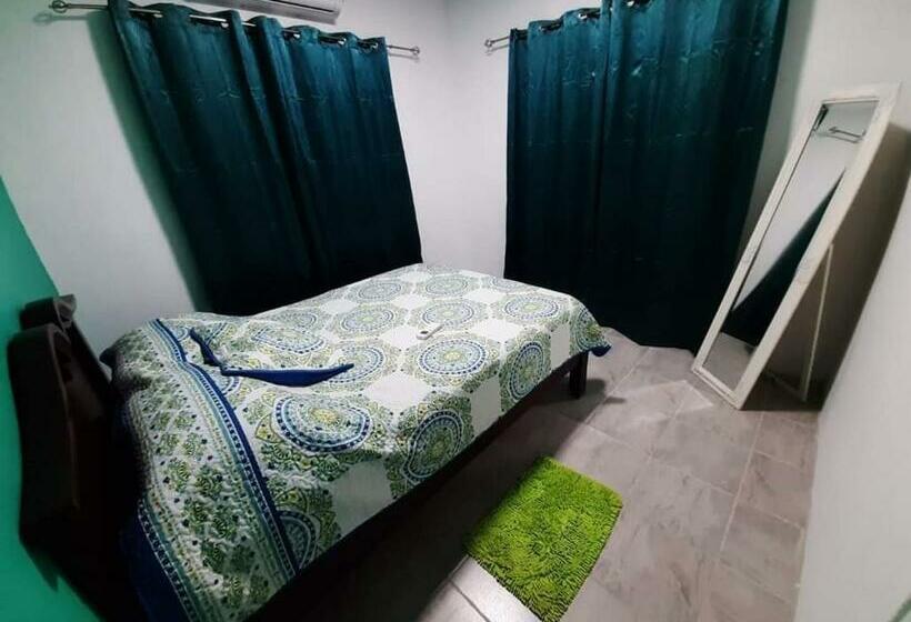 Ocean S Breeze Apartment And Rooms