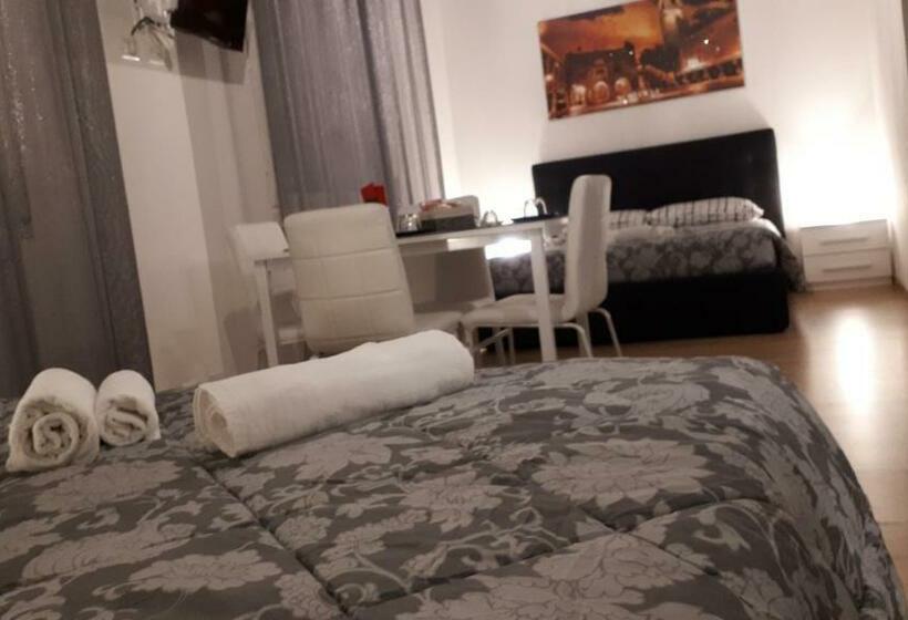 Пансион Casa Leonardo Airport