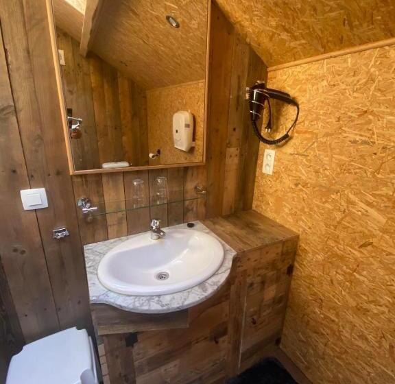 פנסיון Lî Stôle