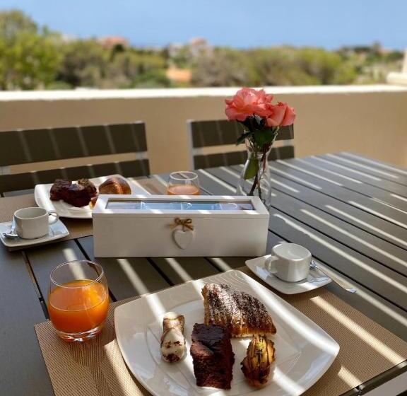 膳宿费 La Guitgia Rooms