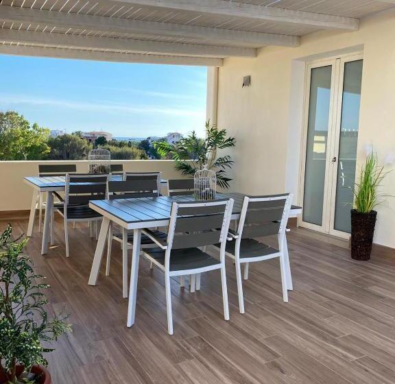 膳宿费 La Guitgia Rooms