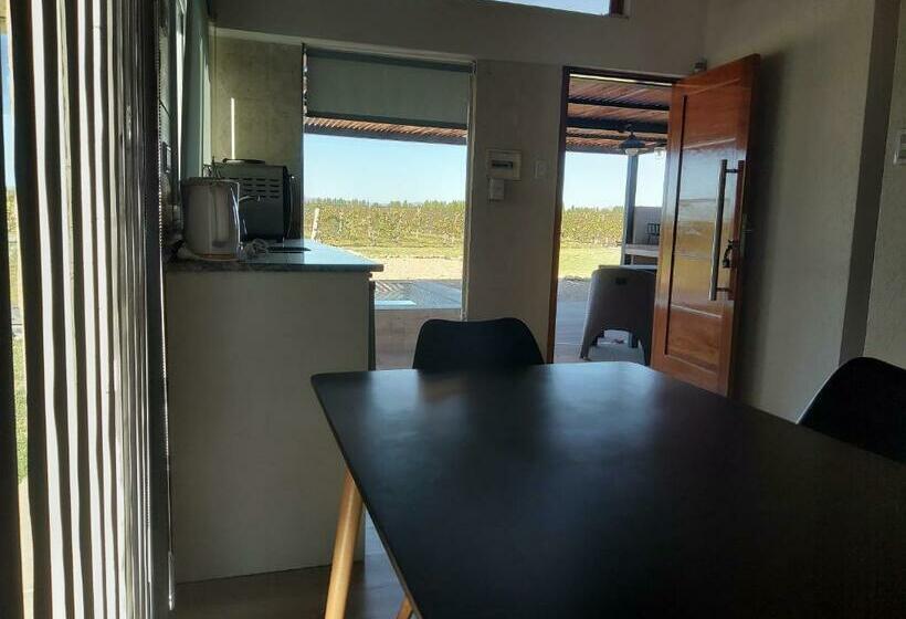 بنسيون Martyniuk Lodges Entre Viñedos