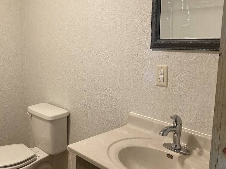 بنسيون Musky Joes Twin Pines Resort