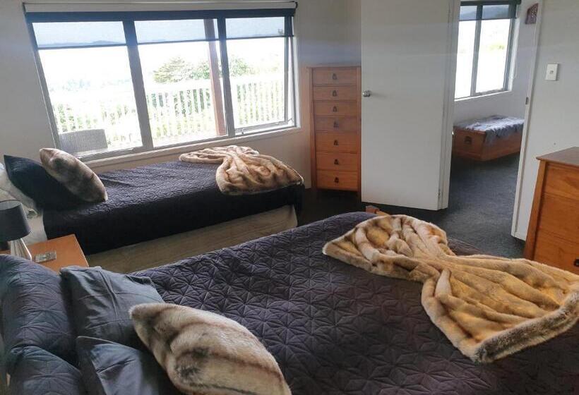 פנסיון Serenity Views